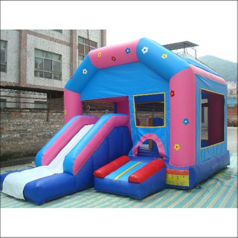 new style inflatable castle bouncy house trampoline with slide