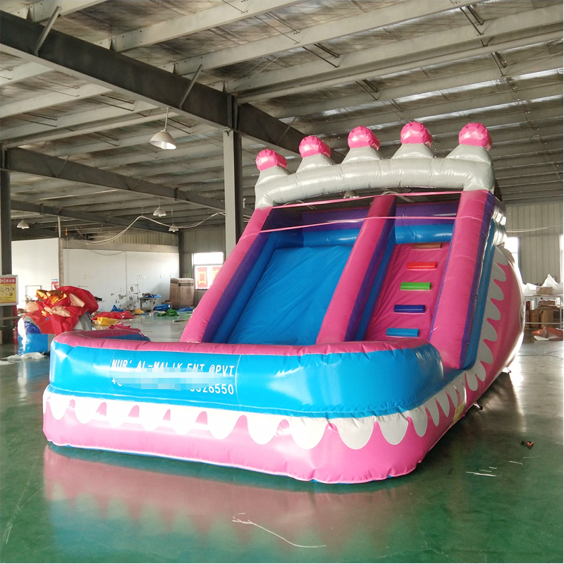Water slide inflatable castle with pool