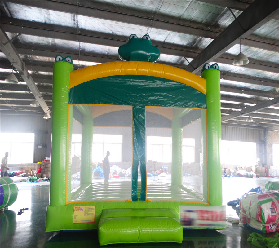 Inflatable trampoline castle-110
